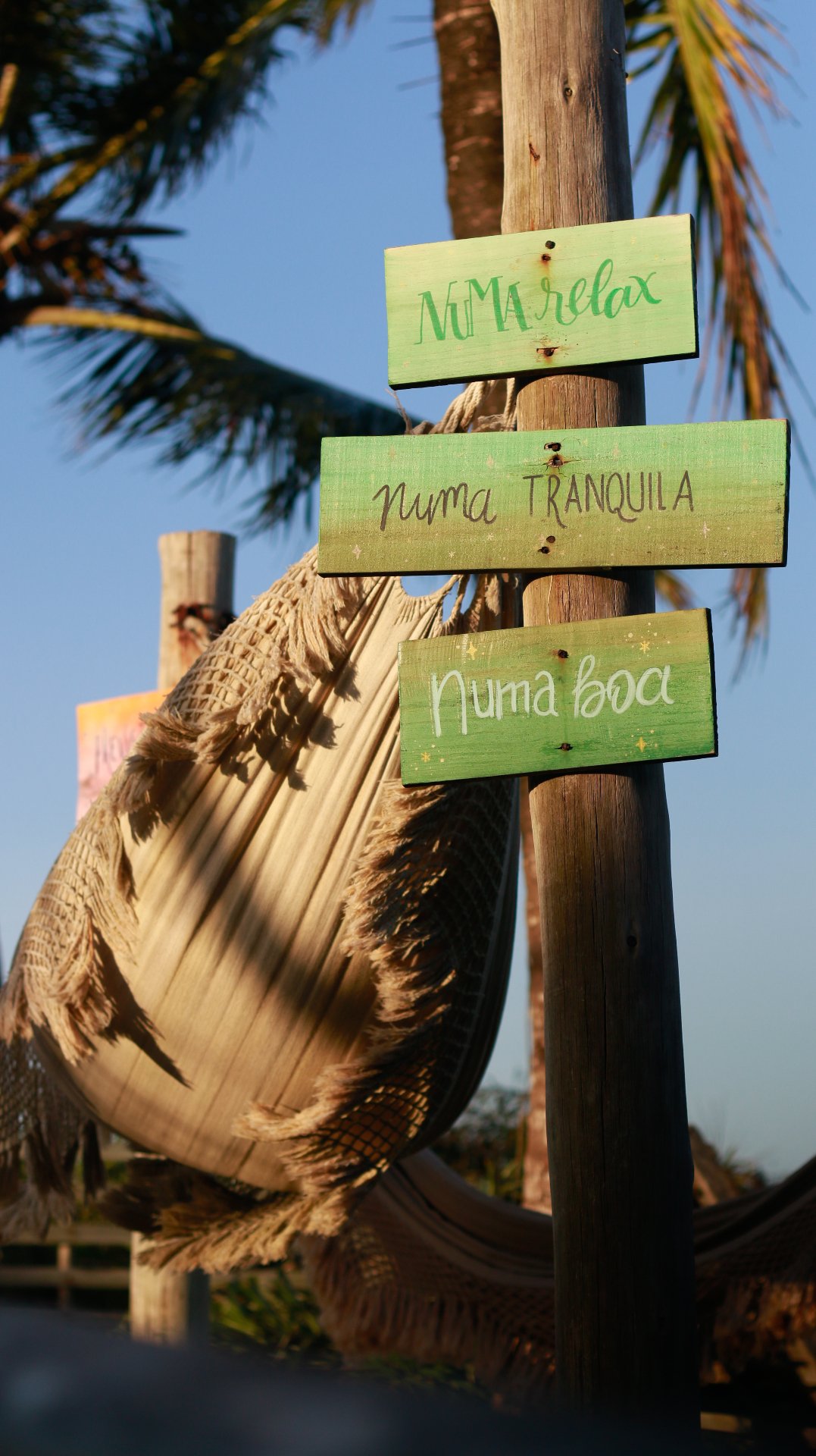 Placas de madeira Numa Relax, Numa Tranquila, Numa Boa